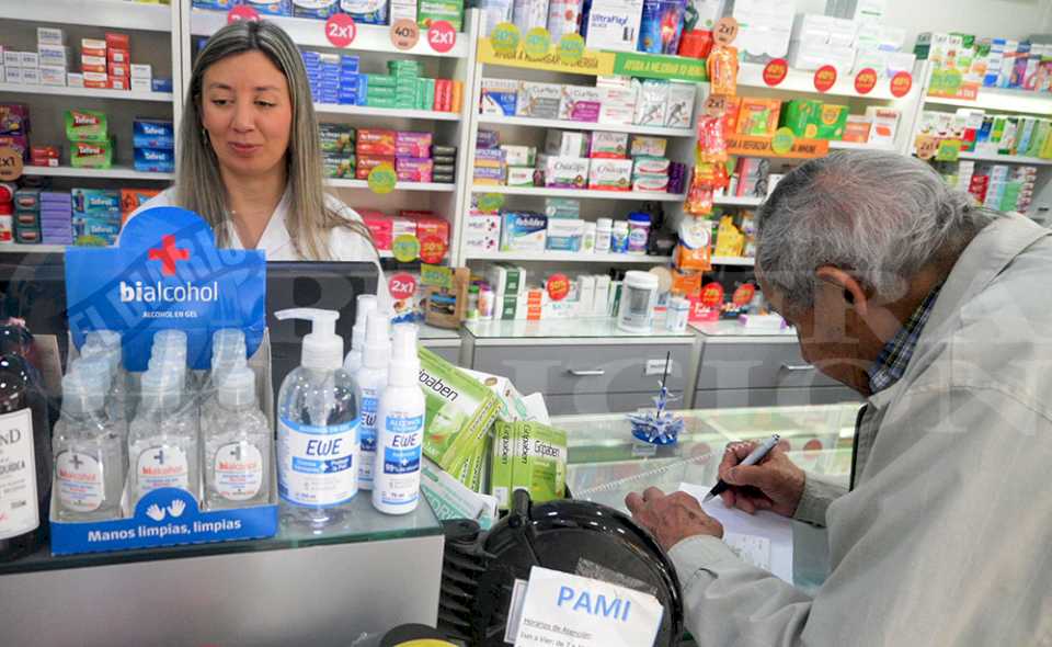 medicamentos-que-mas-usan-las-personas-mayores-subieron-un-202%-en-once-meses