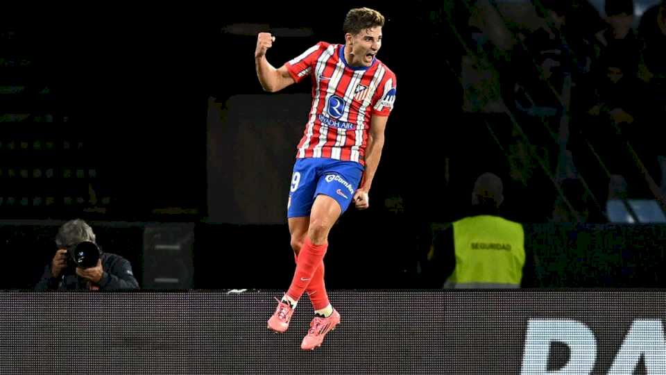 julian-alvarez-hizo-su-primer-gol-en-champions-league-desde-que-llego-al-atletico-madrid