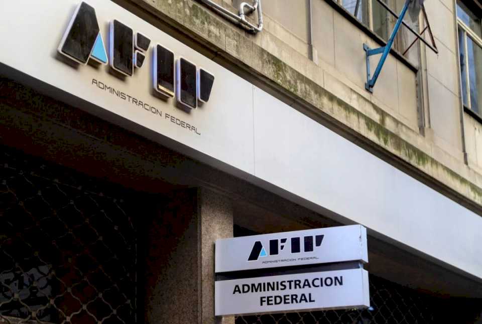 Cierre de AFIP: Qué pasa con el monotributo, moratorias y el resto de los impuestos