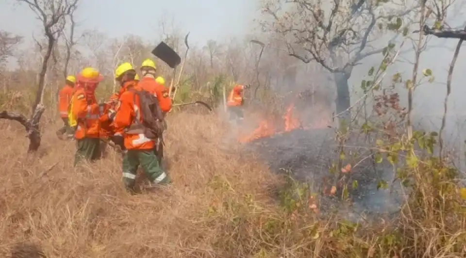 el-intendente-de-una-localidad-del-departamento-recomienda-especial-cuidado-por-los-incendios