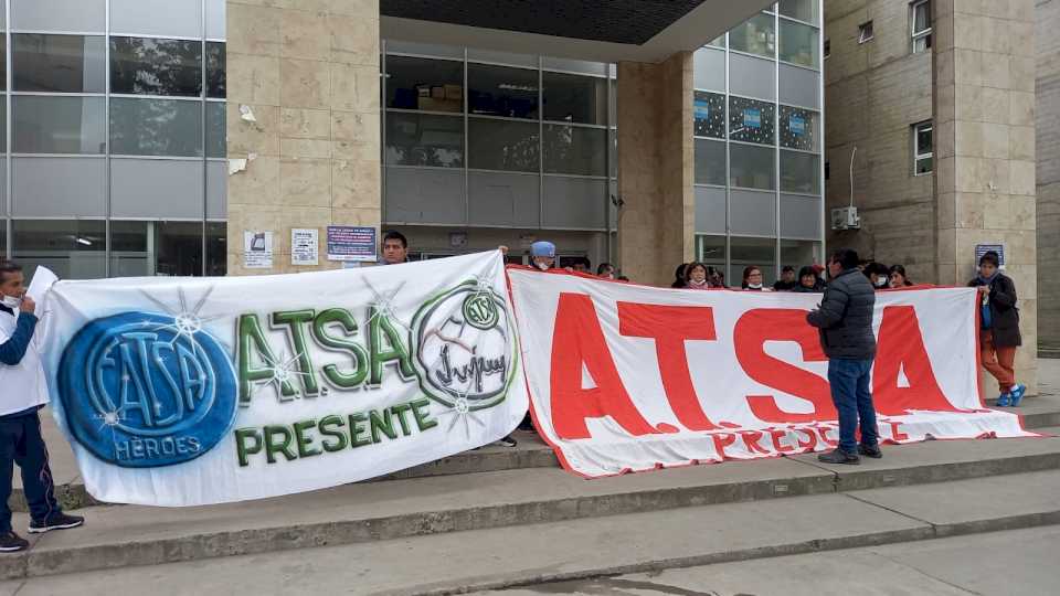 ATSA anunció un paro de 24 horas para este viernes 25 en rechazo a la propuesta salarial