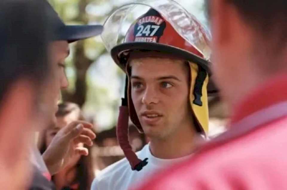 finalizo-la-colecta-para-los-bomberos-voluntarios-de-la-cumbre-organizada-por-santi-maratea:-¿cuanto-recaudo?