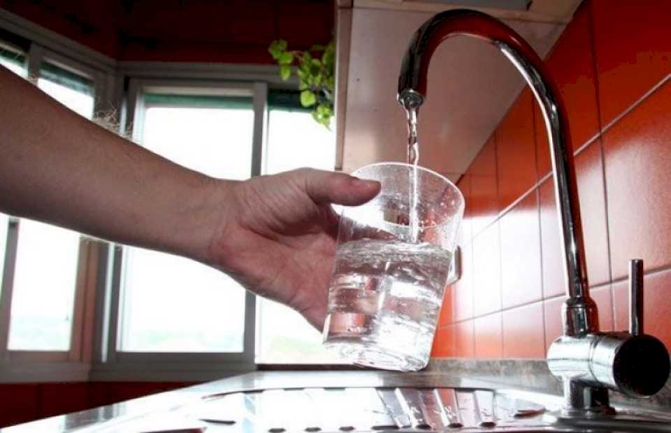 agua-potable:-varios-barrios-afectados-por-la-turbiedad-del-arroyo-nireco