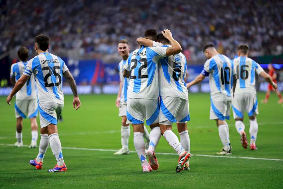 dieron-a-conocer-el-nuevo-ranking-fifa:-en-que-posicion-esta-la-seleccion-argentina