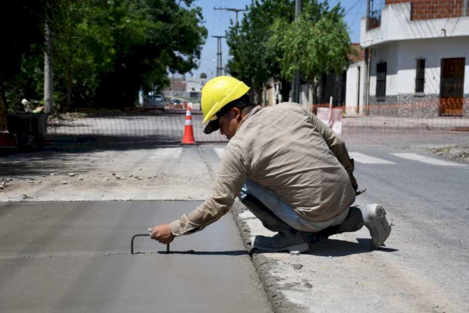 El municipio efectúa obras de hormigonado en Santa Ana 1 y San José