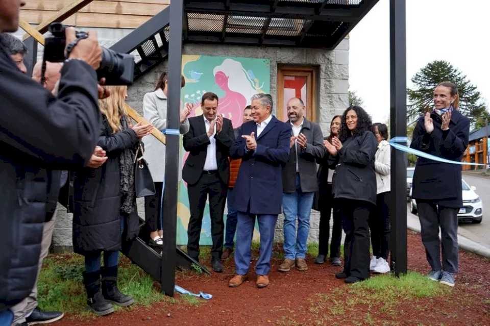 Figueroa inauguró la Oficina de Empleo de Villa Pehuenia