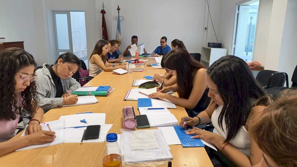 Salta Inclusiva: el curso de lecto-escritura braille prepara a 50 salteños