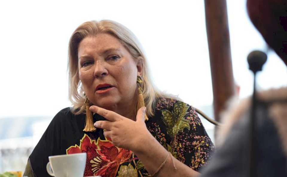 Elisa Carrió: «Milei está jugando con fuego; si Cristina le gana la provincia de Buenos Aires, cae el Gobierno»