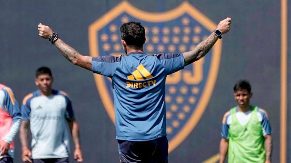 Fernando Gago evalúa cambios en la defensa de Boca para enfrentar a Deportivo Riestra