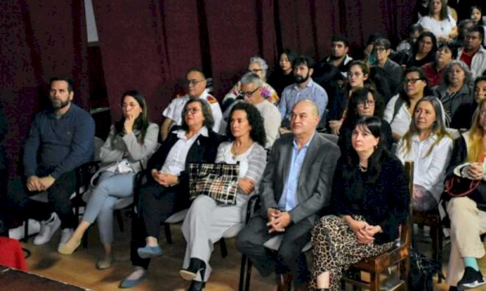 Trelew: se entregaron los diplomas del curso «El Arte de Cuidar»