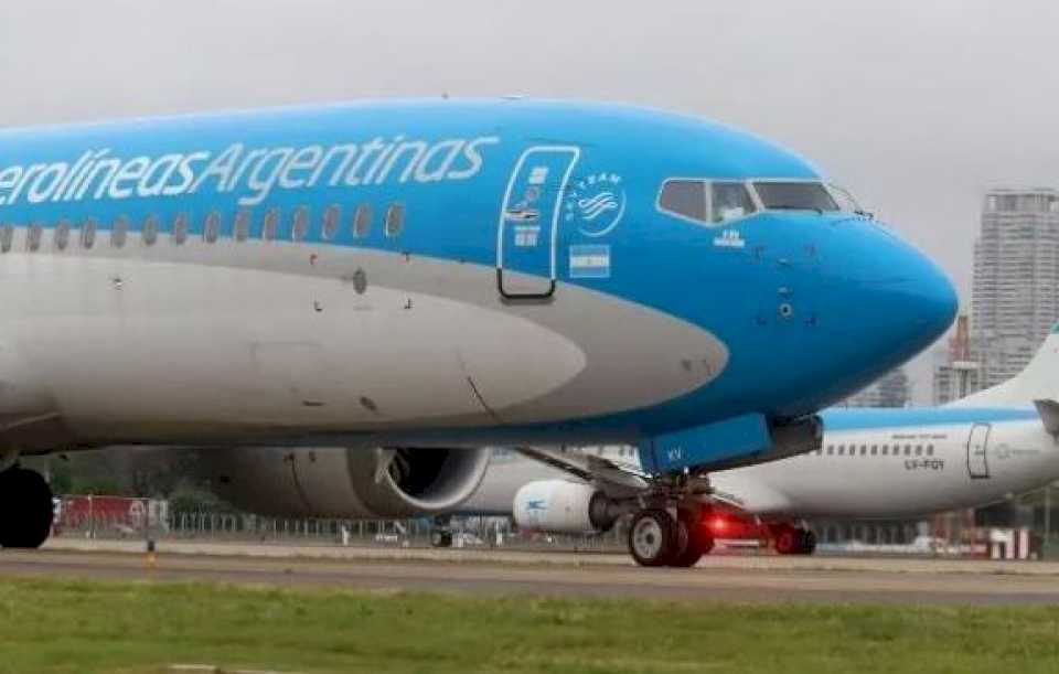 Aerolíneas Argentinas: diputados buscan avanzar con su privatización