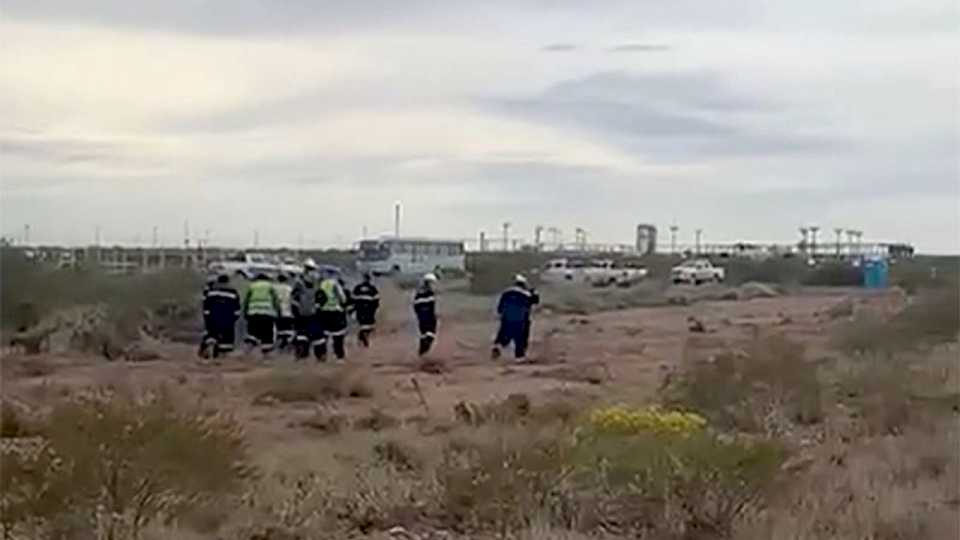 mapuches-del-lof-campo-maripe-expulsaron-a-trabajadores-de-ypf-en-loma-campana