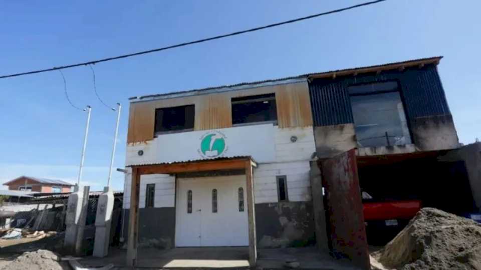 Detuvieron a un peligroso ladrón con prisión domiciliaria que se había fugado de una Iglesia patagónica