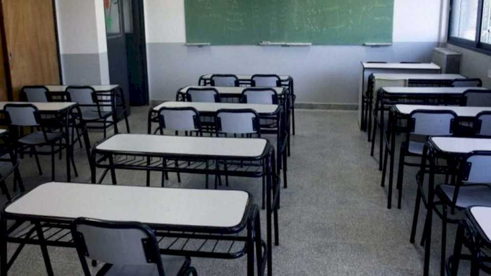 Sin clases: CEDEMS anuncia paro de 72 horas a partir del lunes