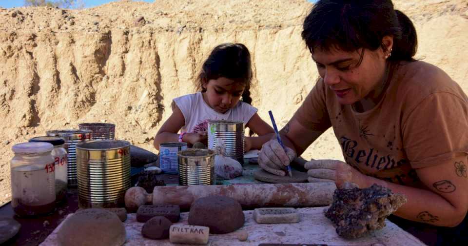 Viaje tierra adentro del museo Barda del Desierto, en Cordero