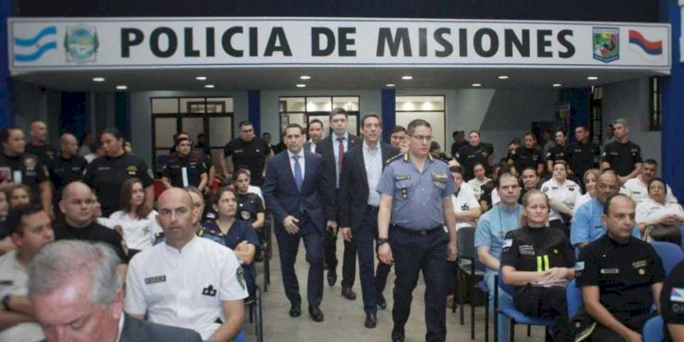 culminaron-las-jornadas-de-perfeccionamiento-para-medicos-y-bioquimicos-policiales