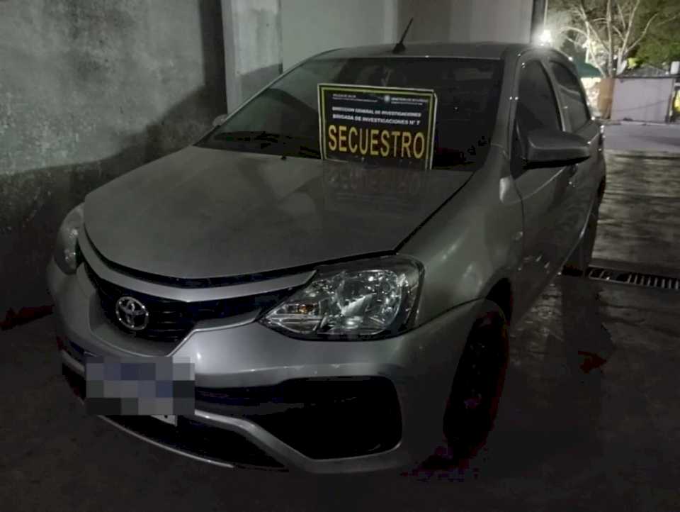 En General Güemes recuperan un automóvil denunciado como robado en Buenos Aires