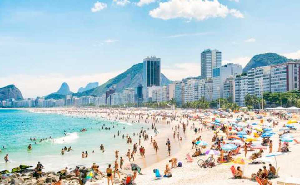 Verano 2025: uno de cada dos argentinos que viajan al exterior elige Brasil para pasar sus vacaciones