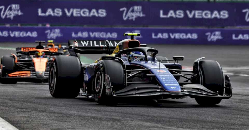 franco-colapinto,-en-el-gran-premio-de-mexico-de-la-f1:-esta-11°-en-una-carrera-que-lidera-sainz