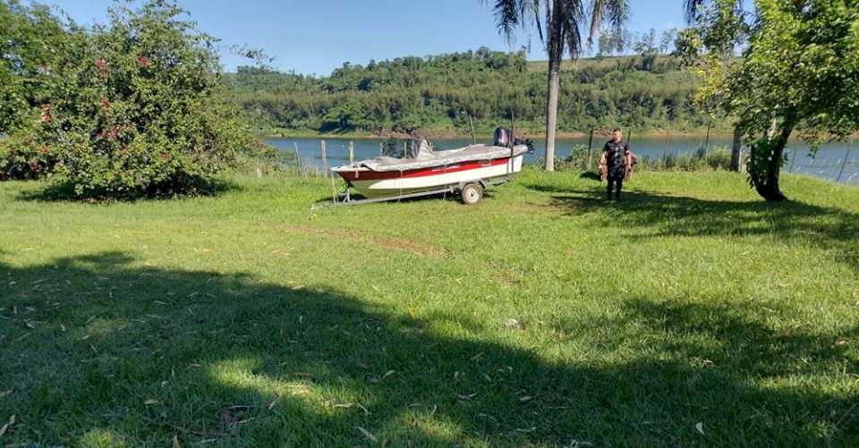 Pescador desapareció en el Paraná al tratar de rescatar una lancha