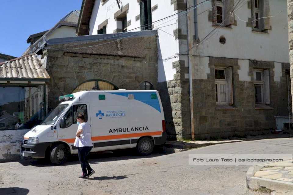 Un joven se encuentra internado tras recibir dos disparos en un presunto intento de homicidio