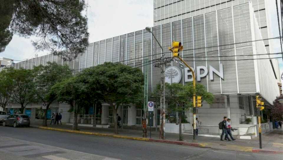 Cobrarán con 13,4% de aumento los empleados del Estado provincial