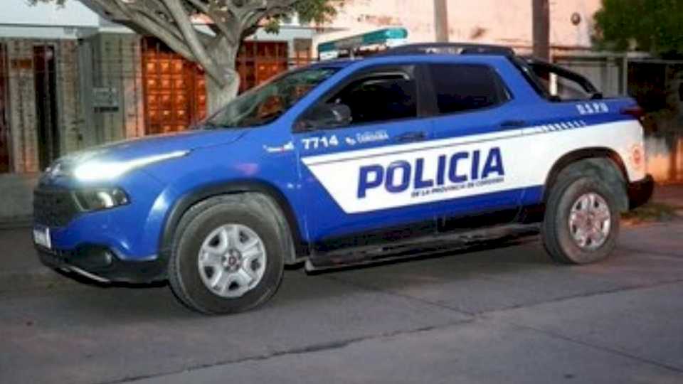 una-auto-choco-una-camioneta-que-termino-atropellando-a-un-nino-de-4-anos