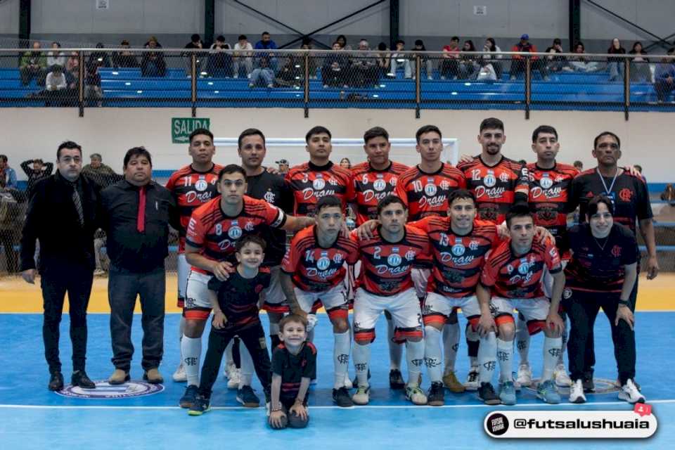 Histórico: Flamengo de Comodoro goleó a Magallanes y clasificó a la semifinal de la Intercontinental Cup