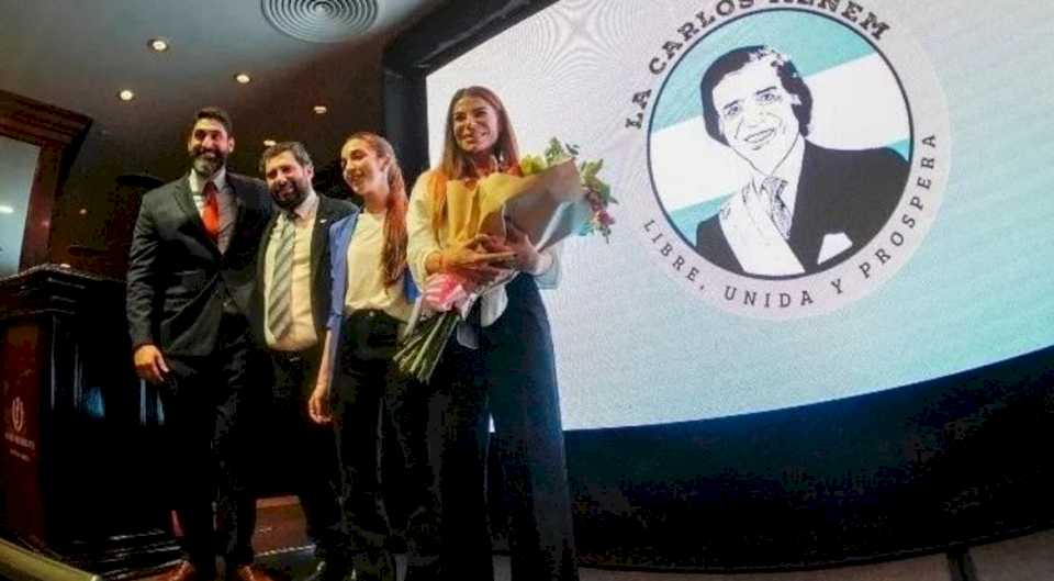 Lanzaron «La Carlos Menem», una agrupación política para apoyar a Milei