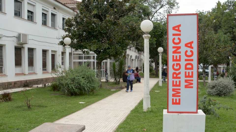 Intentaron robarle en Almirante Brown, la hirieron y terminó hospitalizada