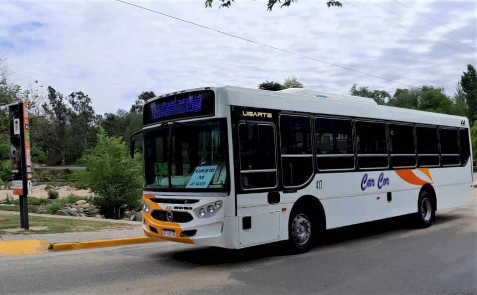 carlos-paz-sin-colectivos-urbanos-e-interurbanos:-aoita-adhiere-al-paro-nacional-de-transporte