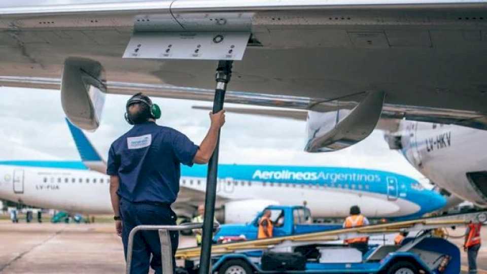 Diputados dieron dictamen favorable a la privatización de Aerolíneas Argentinas