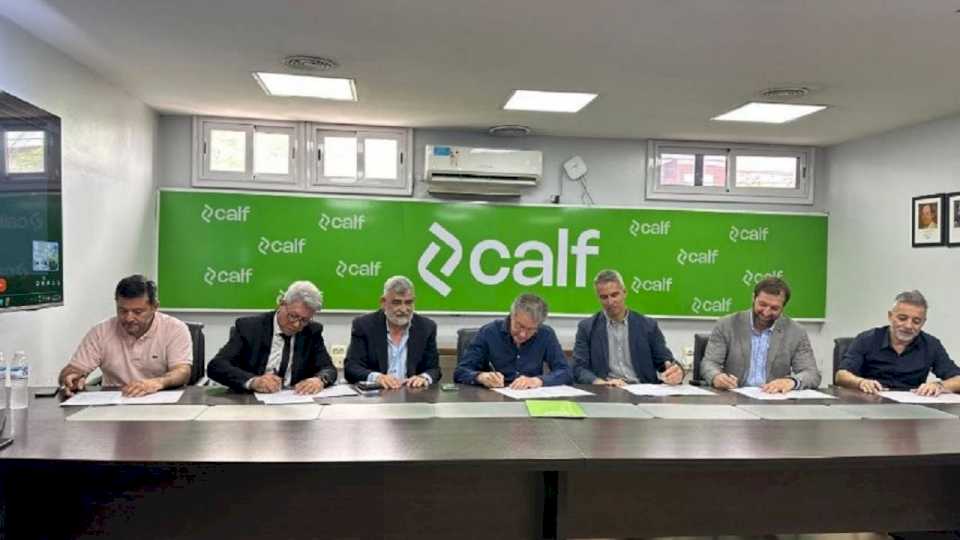 CALF anunció la incorporación del servicio de internet por fibra óptica en Neuquén