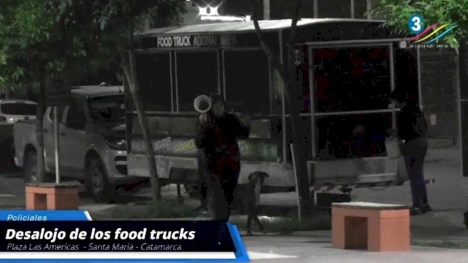 food-trucks-desalojados-en-la-plaza-las-americas