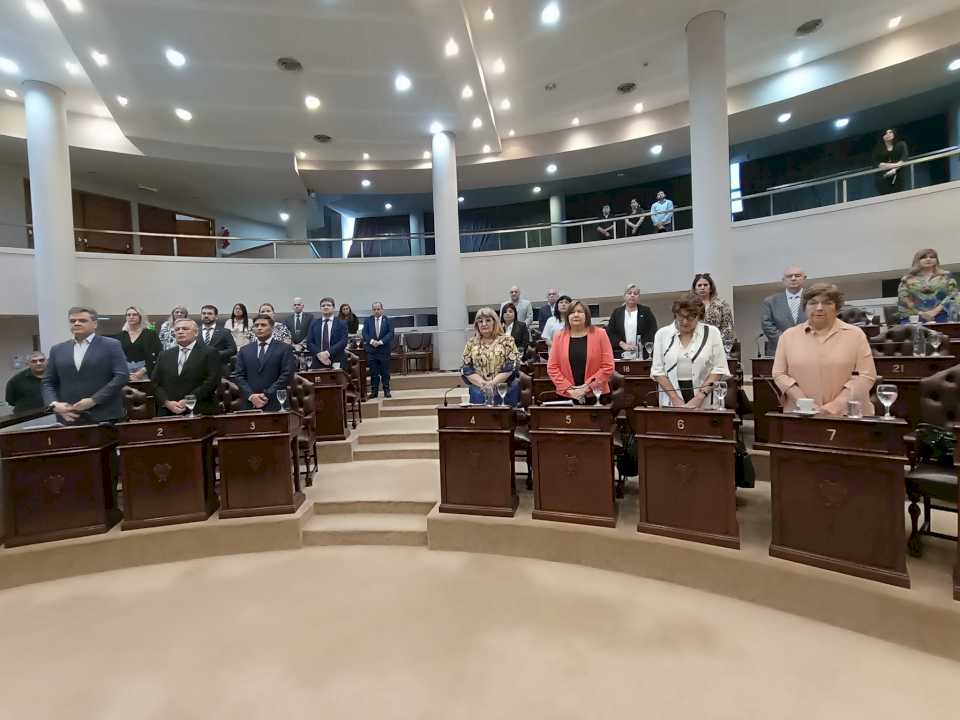 la-camara-de-diputados-por-la-defensa-del-federalismo-y-las-autonomias-provinciales-en-la-proxima-sesion-del-parlamento-del-norte-grande