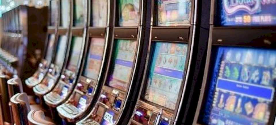 CLAUSURARON UN CASINO CLANDESTINO EN EL MICROCENTRO DE LA CAPITAL