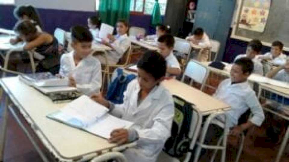 a-nivel-nacional-solo-45-de-cada-100-alumnos-de-primaria-llegan-a-6°-grado-a-tiempo-y-con-los-aprendizajes-esperados