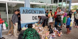 grupo-solidario-de-resistencia-brinda-alegria-a-ninos-hospitalizados