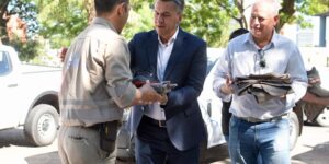 impulso-al-sector-electrico:-zdero-entrego-camionetas-para-reforzar-las-tareas-operativas-de-secheep