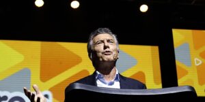 macri-denuncia-un-acuerdo-de-impunidad-de-la-campora-con-santiago-caputo