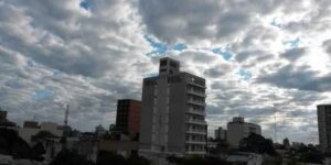 domingo-con-una-maxima-de-35-grados-y-cielo-parcialmente-nublado