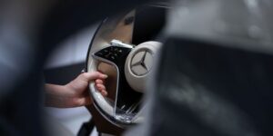 mercedes-benz-prepara-un-auto-que-hablara-gracias-a-la-inteligencia-artificial-de-google