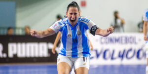 orgullo-total:-la-rosarina-lucia-rossi,-entre-las-mejores-jugadoras-de-futsal-del-mundo