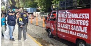 la-policia-federal-detuvo-a-7-militantes-de-la-ucr-cuando-hacian-campana-en-la-ciudad