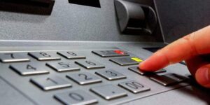 cajeros-automaticos:-bancos-anunciaron-nuevos-limites-para-retiros-en-efectivo