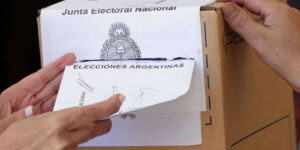 habra-elecciones-en-chaco,-jujuy,-salta-y-san-luis-para-renovar-legislaturas-y-autoridades-locales