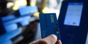 red-bus-vs.-sube:-que-tarjeta-usar-en-el-transporte-de-cordoba