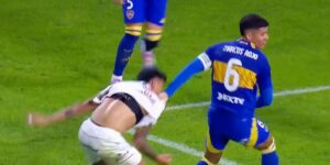 polemica-en-la-bombonera:-dos-penales-para-lanus-en-la-misma-jugada?