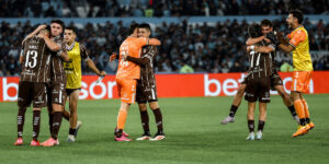 platense,-con-orden-y-progreso