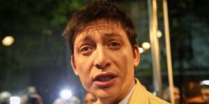 careo-a-santiago-caputo-por-el-rechazo-y-caida-del-proyecto-ficha-limpia